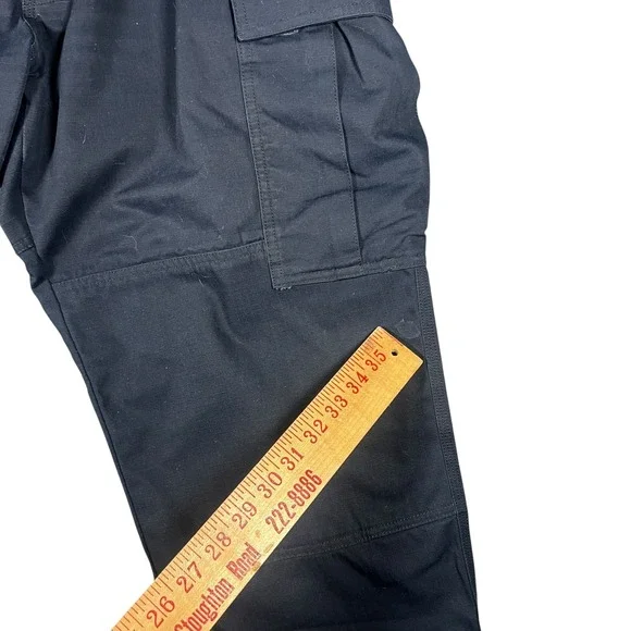 5.11 Tactical Mens Ripstop Cargo Pants Navy Large Short Utility Trousers - Picture 10 of 10